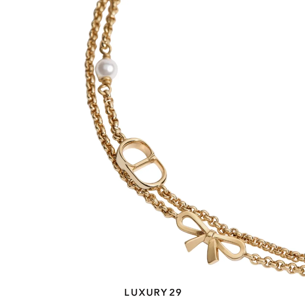 Dior CD Mini Bow Bracelet Gold-Finish Metal and White Resin Pearl(Free Size, Gold)
