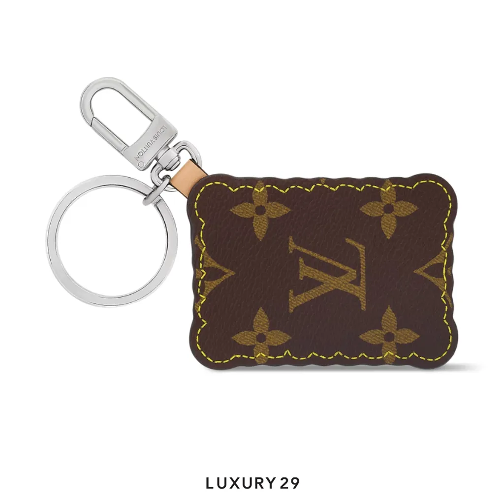 Louis Vuitton LV Biscuit Key Holder and Bag Charm Brown(Mini, Brown)