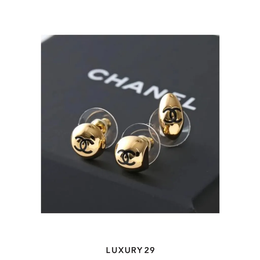 Chanel CC Logo Multi-Shape Earrings Gold(Free Size, Gold)