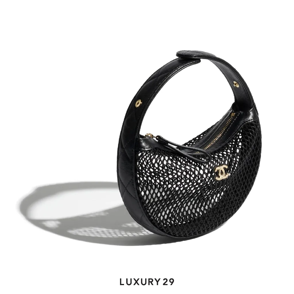 Chanel Pouch Mesh, Shiny Lambskin & Gold-Tone Metal Black(Mini, Black)
