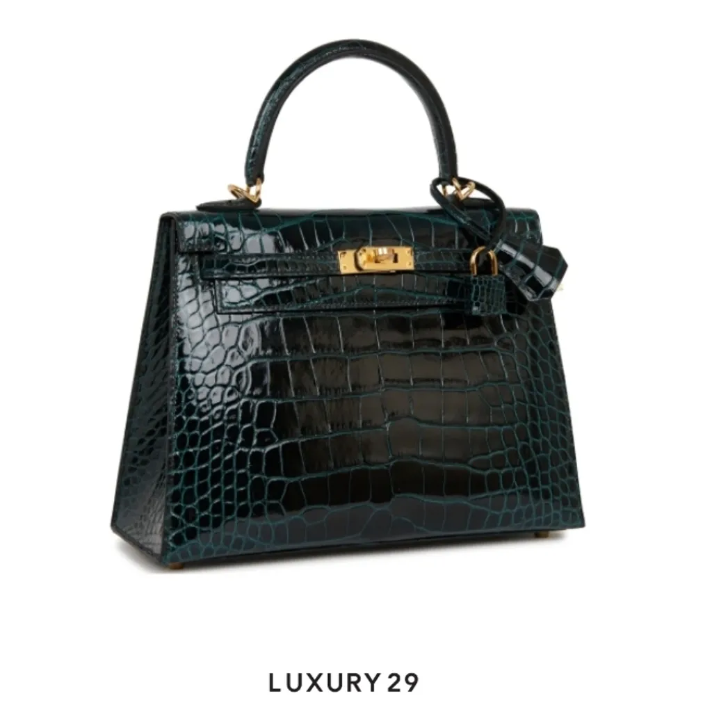 Hermes Kelly 28 Sellier Vert Cypres Alligator Shiny Gold Hardware / B Stamp (2023)(Medium, Green)