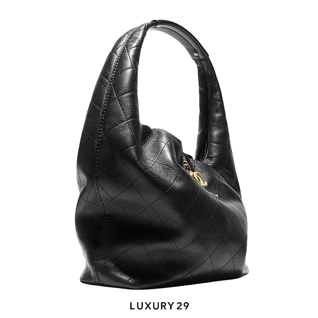 Chanel Calfskin & Gold-Tone Metal Large Hobo Bag Black(Large, Black)