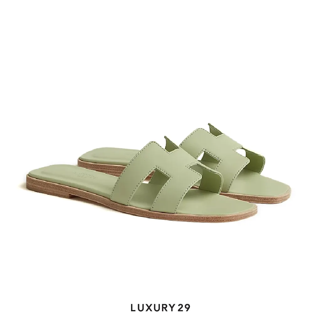 Hermes Oran Sandal Vert de mer(38, Green)
