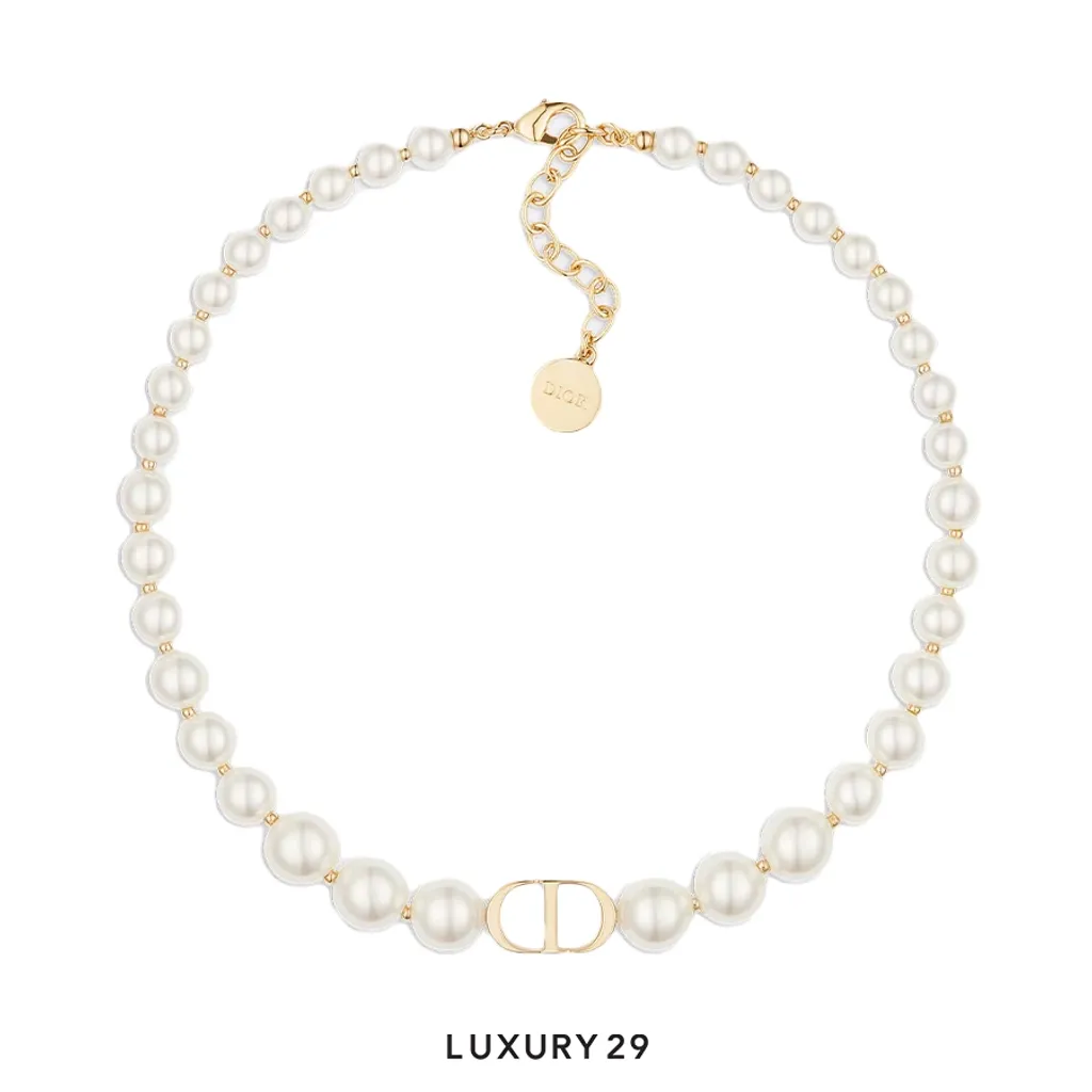 Dior 30 Montaigne Short Necklace Gold-Finish Metal and White Resin Pearls(Free Size, White)