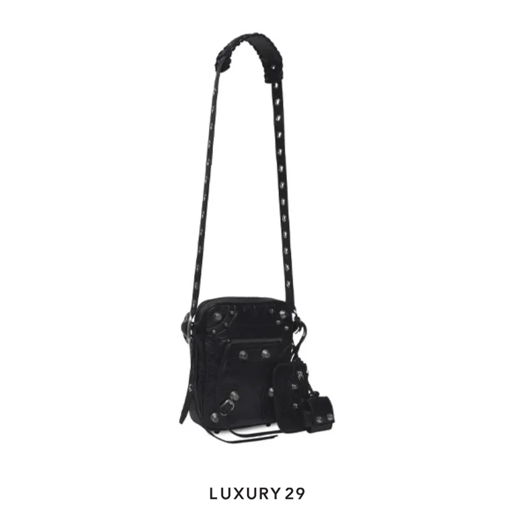 Balenciaga Le Cagole Crossbody Bag Black(Small, Black)