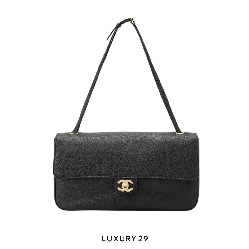 Chanel 26 Maxi Flap Bag Grained Calfskin & Gold-Tone Metal Black(Maxi, Black)