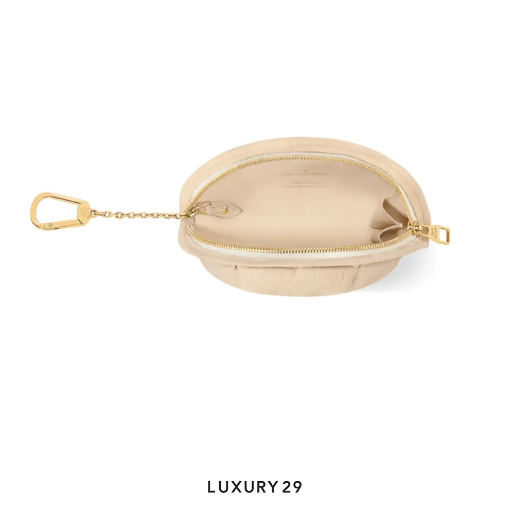 LOUIS VUITTON LV Gyoza key case(Small, Neutrals)