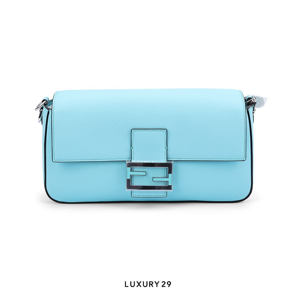 Fendi x Tiffany & Co. Bag Baguette in Tiffany Blue Silk(Small, Blue)