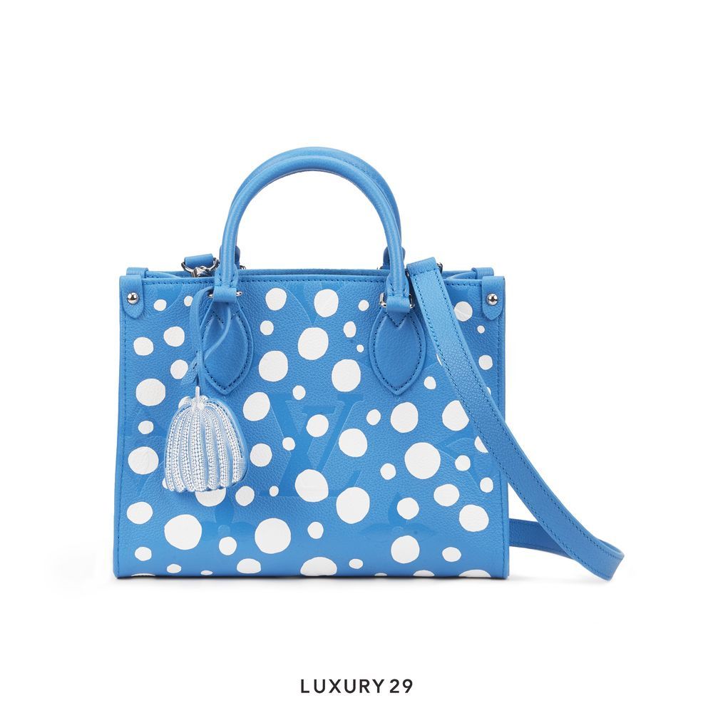 Louis Vuitton LV x YK OnTheGo PM Bag(Small, Blue)